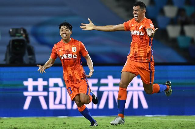 开云体育官方下载-【中超】贾德松制胜球郑铮染红 泰山1比0浙江开门红